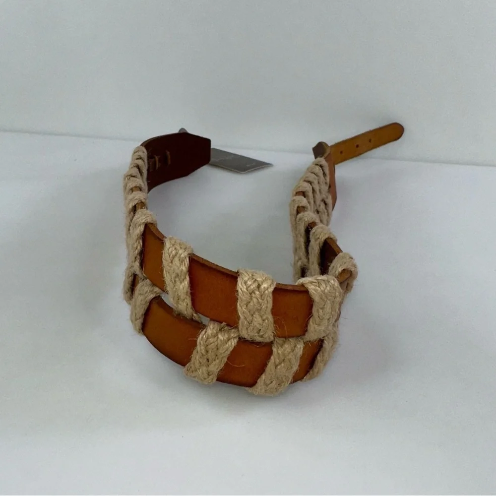 Linea Pelle size S Anthropologie Leather Adjustable Women Belt Ivory Tan